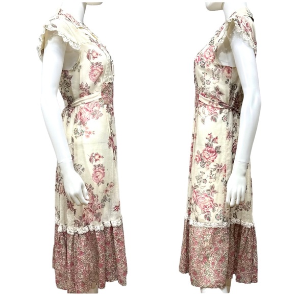 1970’s Vintage Cabbage Rose Cotton Dress [M12] - Picture 3 of 16